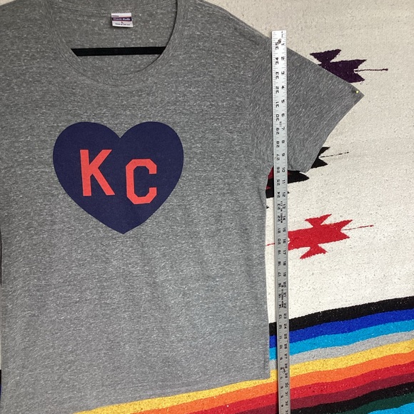 Charlie Hustle KC heart t shirt made in USA - Picture 4 of 9